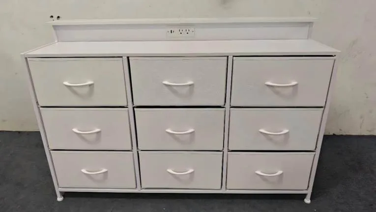 DUMOS Nine-Drawer Dressers