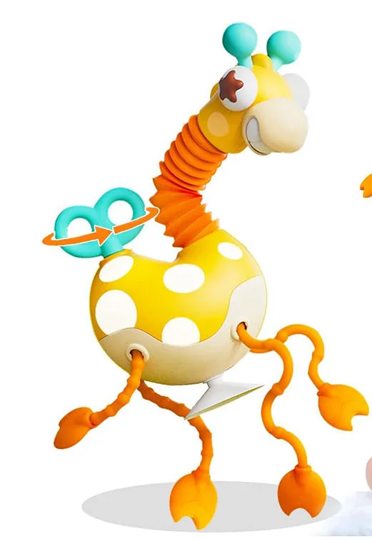 Nevenka Baby pull string giraffe toy