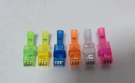 Oitnlaughter Projecting Finger Light Toys